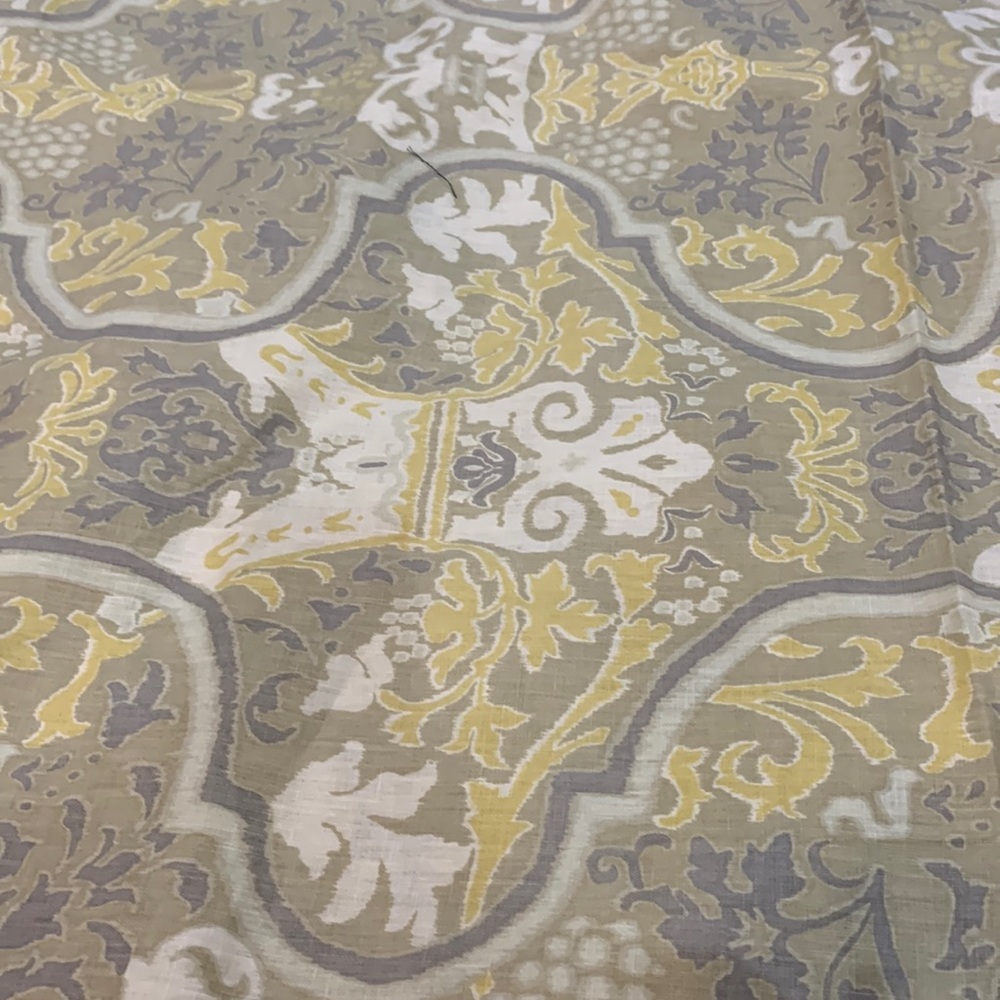 5 yards 54 Wide Fabric White‎ Pastel Yellow